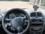 Hyundai Santa Fe 2005 года за 2 900 000 тг. в Семей – фото 4