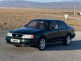 Toyota Avalon 1995 годаүшін2 000 000 тг. в Алматы