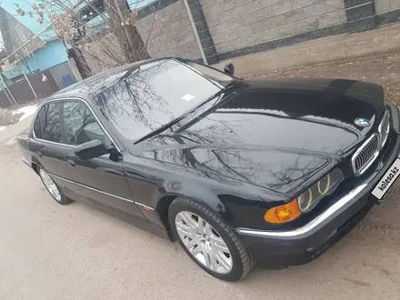 BMW 728 1998 года за 2 750 000 тг. в Алматы