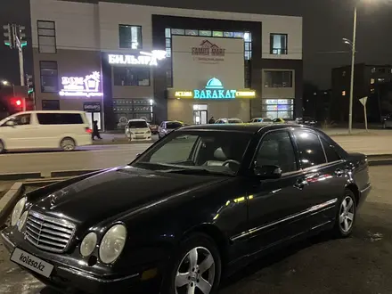 Mercedes-Benz E 320 2001 года за 3 600 000 тг. в Атырау – фото 14