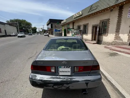 Toyota Camry 2000 года за 2 550 000 тг. в Алматы – фото 3
