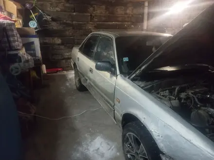 Mazda 626 1988 года за 650 000 тг. в Караганда – фото 3