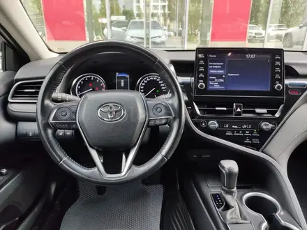 Toyota Camry 2021 года за 13 000 000 тг. в Астана – фото 9
