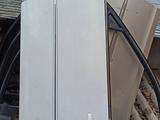 Задняя дверь камри за 1 000 тг. в Алматы