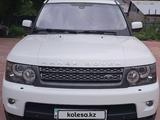 Land Rover Range Rover Sport 2010 года за 14 500 000 тг. в Алматы – фото 2