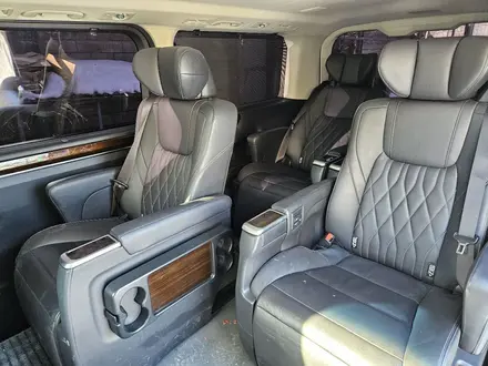 Toyota Granvia 2021 года за 34 000 000 тг. в Алматы – фото 11