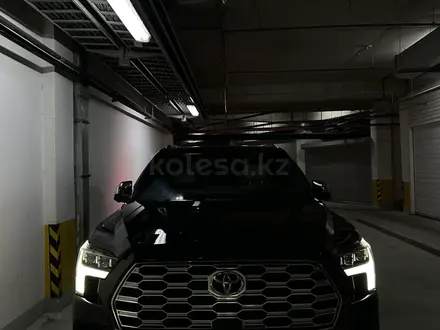 Toyota Sequoia 2023 года за 62 000 000 тг. в Алматы