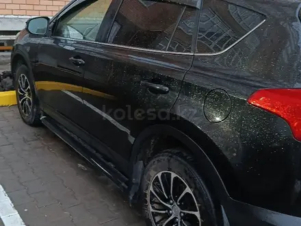 Toyota RAV4 2014 года за 8 500 000 тг. в Уральск – фото 4