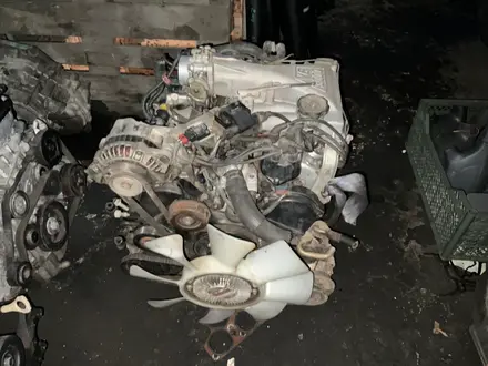 Двигатель в сборе на Мицубиси Паджеро 6G72 за 670 000 тг. в Алматы – фото 2