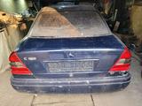 Mercedes-Benz C 200 1994 года за 504 637 тг. в Костанай – фото 2