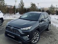 Toyota RAV4 2022 годаfor18 200 000 тг. в Уральск