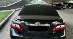 Toyota Camry 2010 годаfor7 500 000 тг. в Астана – фото 2