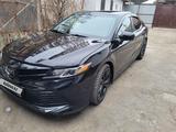 Toyota Camry 2020 года за 12 300 000 тг. в Кызылорда