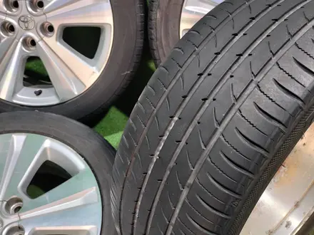 Диск с шинами TOYO 215/50R17 оригинал Toyota Ipsum 20 за 200 000 тг. в Алматы – фото 6