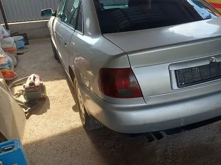 Audi A4 1998 года за 1 600 000 тг. в Алматы