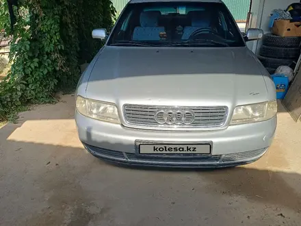 Audi A4 1998 года за 1 600 000 тг. в Алматы – фото 4
