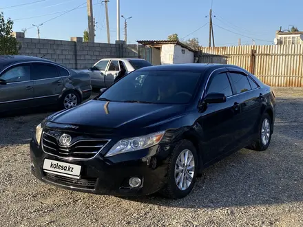 Toyota Camry 2010 года за 7 300 000 тг. в Тараз – фото 10