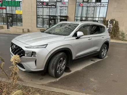 Hyundai Santa Fe 2022 года за 15 300 000 тг. в Астана – фото 7