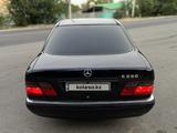 Mercedes-Benz E 230 1996 года за 2 500 000 тг. в Тараз – фото 3