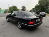 Mercedes-Benz E 230 1996 года за 2 500 000 тг. в Тараз – фото 2