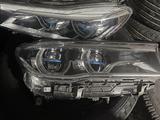 Фары передние на BMW G11-G12 оригиналfor210 000 тг. в Алматы