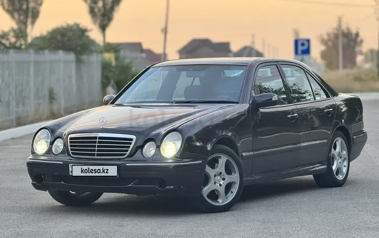 Mercedes-Benz E 320 1999 годаүшін4 000 000 тг. в Алматы