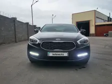 Kia Quoris, 2014