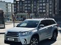 Toyota Highlander 2018 года за 16 200 000 тг. в Атырау – фото 4