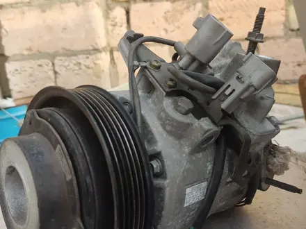 Компрессор кондиционера 1uz fe 2 uz fe 3 uz fe за 40 000 тг. в Актау
