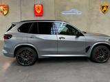 BMW X5 M 2023 года за 76 500 000 тг. в Алматы – фото 3