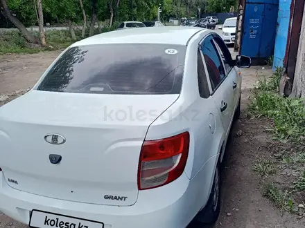 ВАЗ (Lada) Granta 2190 2012 года за 1 800 000 тг. в Караганда – фото 3