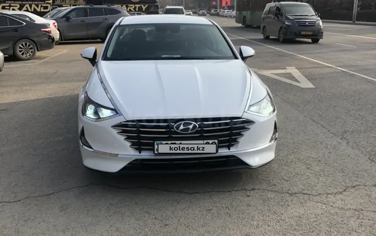 Hyundai Sonata 2019 года за 9 600 000 тг. в Алматы