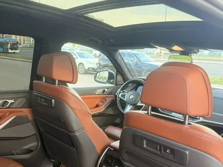 BMW X7 2021 года за 51 000 000 тг. в Астана – фото 13