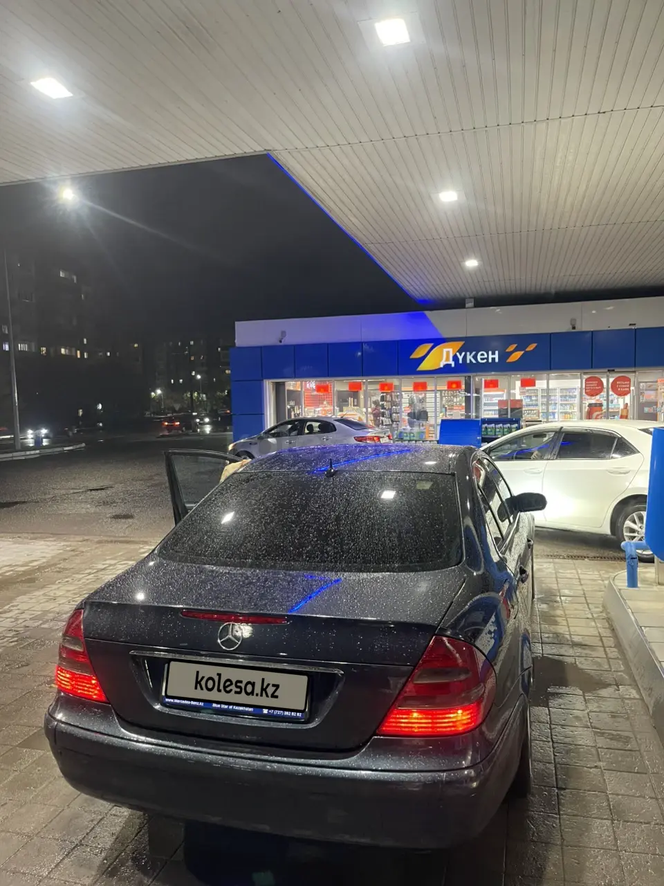 Mercedes-Benz E-Class, 2002