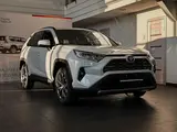 Toyota RAV4 Prestige 2025 годаfor21 390 000 тг. в Усть-Каменогорск