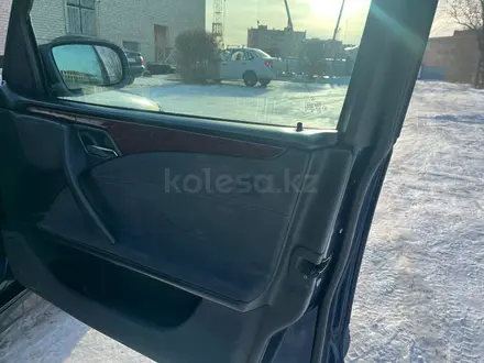 Mercedes-Benz E 200 2000 года за 3 450 000 тг. в Кокшетау – фото 12