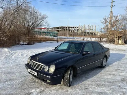 Mercedes-Benz E 200 2000 года за 3 450 000 тг. в Кокшетау – фото 4