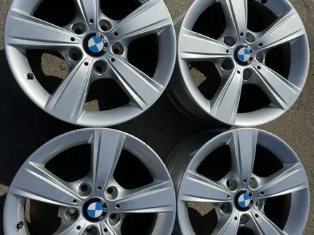 Титанывый диски BMW 4 штук R16 превазной за 120 000 тг. в Алматы – фото 4