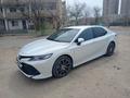 Toyota Camry 2019 года за 17 500 000 тг. в Актау