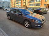 Volkswagen Passat 2013 годаfor4 000 000 тг. в Актобе – фото 4