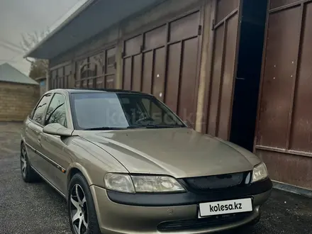 Opel Vectra 1996 года за 2 000 000 тг. в Шымкент