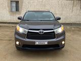 Toyota Highlander 2016 годаүшін12 500 000 тг. в Актау