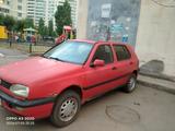 Volkswagen Golf 1992 годаfor850 000 тг. в Астана – фото 2