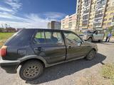 Volkswagen Golf 1993 года за 800 000 тг. в Астана – фото 3