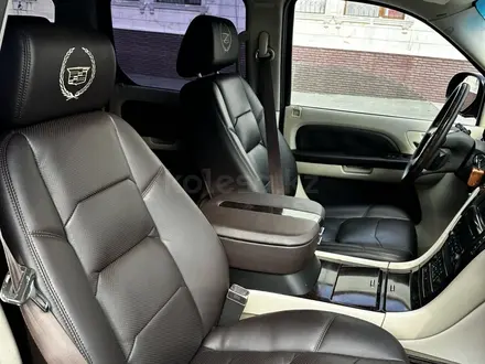 Cadillac Escalade 2009 года за 14 000 000 тг. в Алматы – фото 7