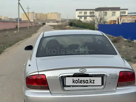 Hyundai Sonata 2004 года за 1 800 000 тг. в Актау – фото 4