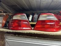 Задние фонари Mercedes SLK W208 за 35 000 тг. в Алматы