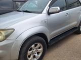 Toyota Fortuner 2007 года за 8 500 000 тг. в Актобе – фото 2