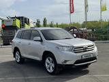 Toyota Highlander 2011 года за 12 000 000 тг. в Уральск – фото 2