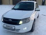 ВАЗ (Lada) Granta 2190 2013 года за 2 100 000 тг. в Аршалы – фото 2